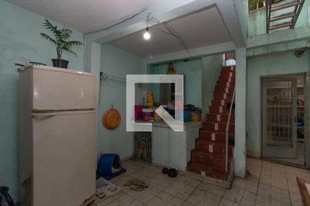 Casa à venda com 160m², 4 quartos e 3 vagas Casa à venda com 160m², 4 quartos e 3 vagasÁrea de Serviço 2