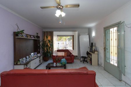 Sala de casa à venda com 4 quartos, 160m² em Vila Nilo, São Paulo