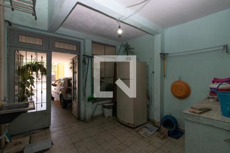 Casa à venda com 160m², 4 quartos e 3 vagas Casa à venda com 160m², 4 quartos e 3 vagasÁrea de Serviço 2