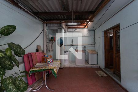 Casa à venda com 160m², 4 quartos e 3 vagas Casa à venda com 160m², 4 quartos e 3 vagasÁrea de Serviço 1