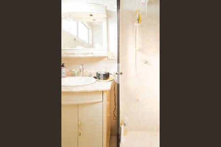 Apartamento à venda com 124m², 3 quartos e 1 vagaBanheiro - Suíte 