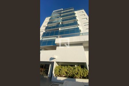 Apartamento à venda com 178m², 4 quartos e 4 vagas Apartamento à venda com 178m², 4 quartos e 4 vagasFachada do Prédio