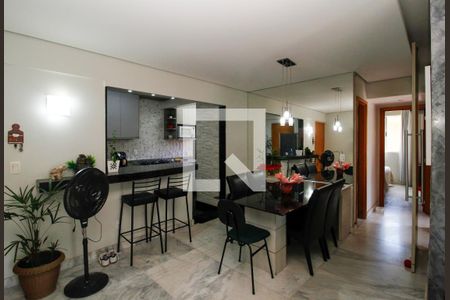 Sala de apartamento à venda com 3 quartos, 95m² em Buritis, Belo Horizonte