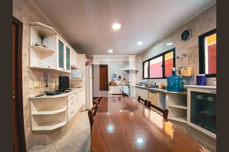 Casa à venda com 400m², 3 quartos e 5 vagasCozinha