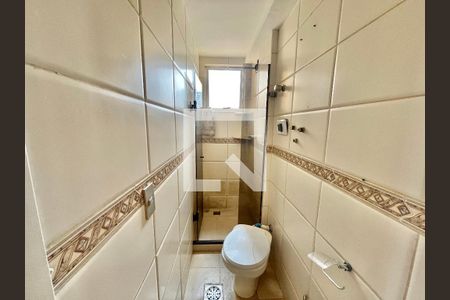 Apartamento à venda com 701m², 2 quartos e 1 vaga Apartamento à venda com 701m², 2 quartos e 1 vagaBanheiro