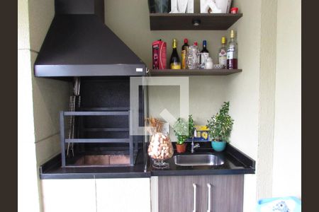 Apartamento à venda com 96m², 2 quartos e 2 vagasVaranda da sala 