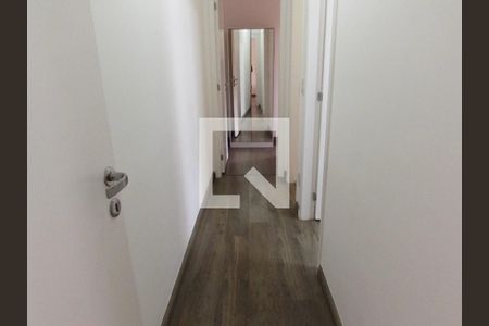 Apartamento à venda com 96m², 2 quartos e 2 vagasCorredor 