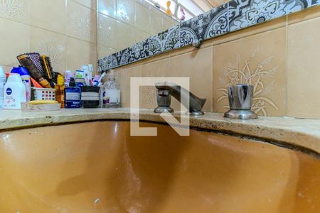 Casa à venda com 441m², 5 quartos e 4 vagasBanheiro da Suíte 3