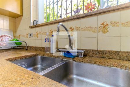 Casa à venda com 441m², 5 quartos e 4 vagasCozinha