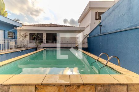 Casa à venda com 441m², 5 quartos e 4 vagasPiscina