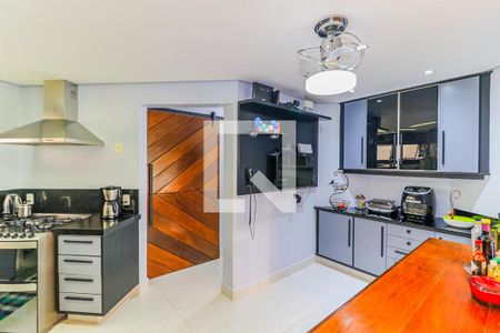 Apartamento à venda com 188m², 4 quartos e 3 vagasCozinha