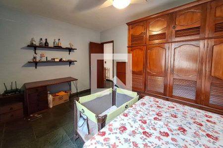 Casa à venda com 400m², 4 quartos e 2 vagas Casa à venda com 400m², 4 quartos e 2 vagasQuarto 2