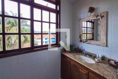 Casa à venda com 400m², 4 quartos e 2 vagas Casa à venda com 400m², 4 quartos e 2 vagasBanheiro da Suíte