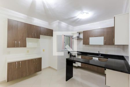 Apartamento para alugar com 78m², 2 quartos e 2 vagasCozinha