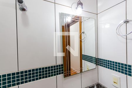 Apartamento para alugar com 78m², 2 quartos e 2 vagasEspelho Banheiro