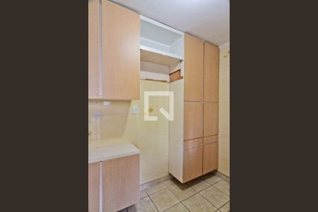 Apartamento à venda com 53m², 2 quartos e 1 vagaCozinha