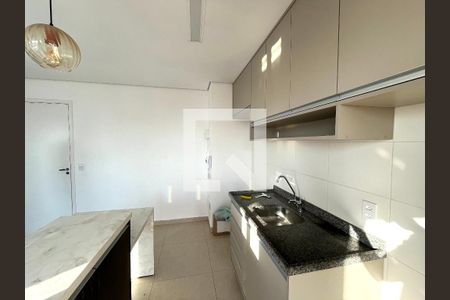 Apartamento para alugar com 55m², 2 quartos e 1 vagaCozinha 