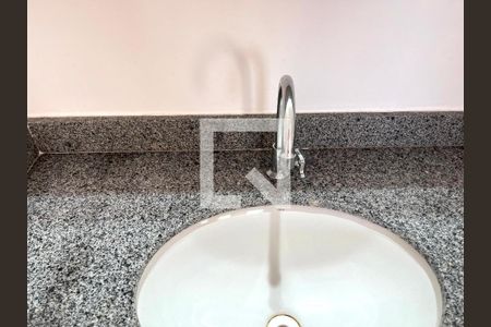 Apartamento para alugar com 55m², 2 quartos e 1 vagaBanheiro 