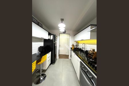 Apartamento à venda com 103m², 3 quartos e 2 vagasCozinha
