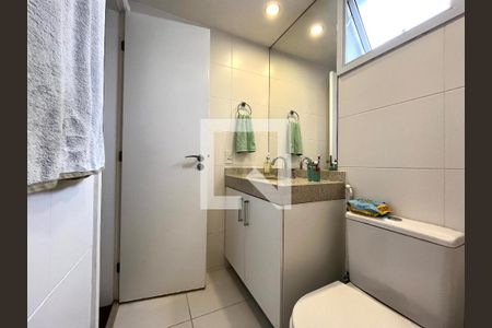 Apartamento à venda com 103m², 3 quartos e 2 vagasBanheiro Corredor