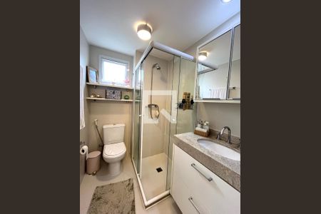 Apartamento à venda com 103m², 3 quartos e 2 vagasBanheiro da Suíte