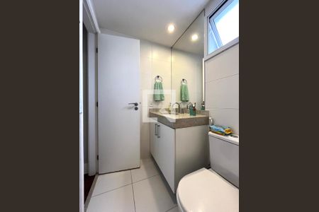 Apartamento à venda com 103m², 3 quartos e 2 vagasBanheiro Corredor
