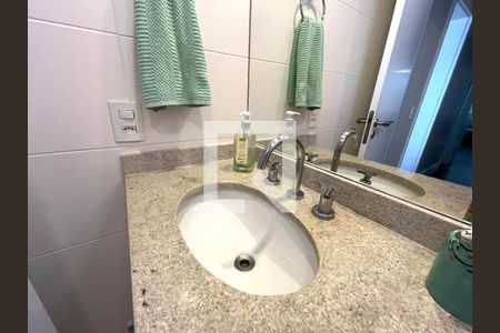 Apartamento à venda com 103m², 3 quartos e 2 vagasBanheiro Corredor