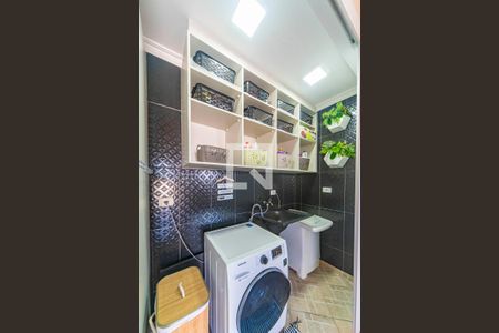 Apartamento à venda com 132m², 2 quartos e 1 vagaÁrea de Serviço