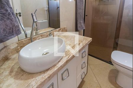 Apartamento à venda com 132m², 2 quartos e 1 vagaBanheiro do Quarto 2