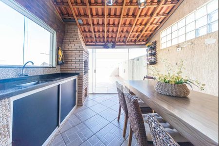 Apartamento à venda com 132m², 2 quartos e 1 vagaCobertura e Área Gourmet