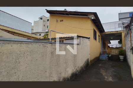 Casa à venda com 245m², 3 quartos e 7 vagasCasa 2