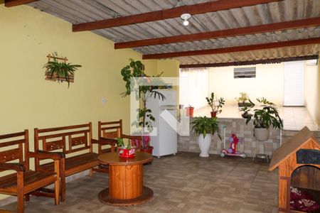 Casa à venda com 245m², 3 quartos e 7 vagasQuintal e Área de Serviço