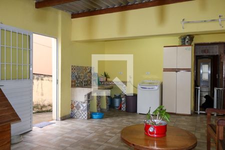 Casa à venda com 245m², 3 quartos e 7 vagasQuintal e Área de Serviço