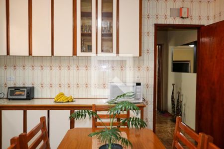 Casa à venda com 245m², 3 quartos e 7 vagasCozinha