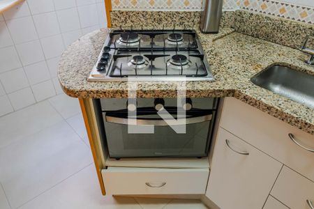 Apartamento para alugar com 64m², 2 quartos e 2 vagasCozinha