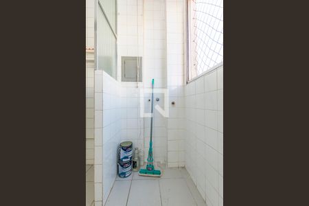 Área de Serviço de apartamento para alugar com 3 quartos, 76m² em Caiçara-adelaide, Belo Horizonte