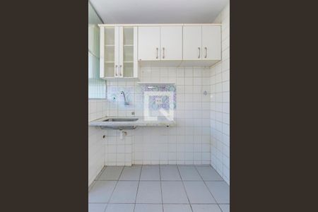 Cozinha de apartamento para alugar com 3 quartos, 76m² em Caiçara-adelaide, Belo Horizonte