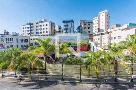 Quarto 1 de apartamento para alugar com 3 quartos, 76m² em Caiçara-adelaide, Belo Horizonte