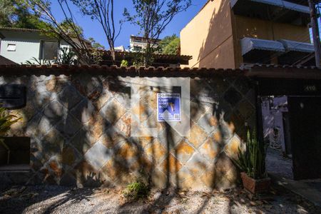 Casa de condomínio para alugar com 237m², 3 quartos e 5 vagas Casa de condomínio para alugar com 237m², 3 quartos e 5 vagasPlaquinha