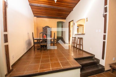 Sala de casa de condomínio para alugar com 3 quartos, 237m² em Freguesia (jacarepaguá), Rio de Janeiro