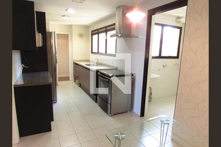 Apartamento à venda com 191m², 3 quartos e 3 vagasCozinha