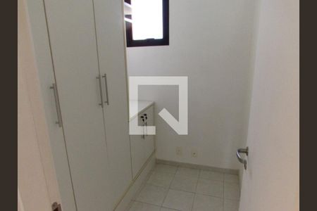 Apartamento à venda com 191m², 3 quartos e 3 vagasQuarto de Serviço