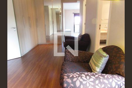 Apartamento à venda com 191m², 3 quartos e 3 vagasCloset da Suíte Master