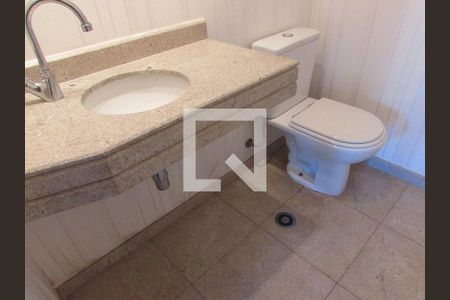 Apartamento à venda com 191m², 3 quartos e 3 vagasBanheiro Social