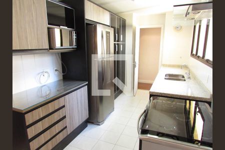 Apartamento à venda com 191m², 3 quartos e 3 vagasCozinha
