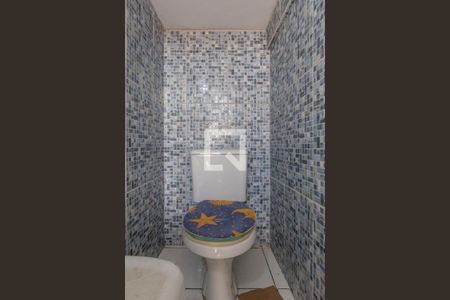 Casa à venda com 800m², 3 quartos e 4 vagas Casa à venda com 800m², 3 quartos e 4 vagasLavabo Externo