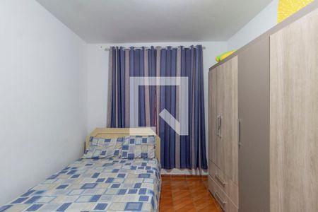 Casa à venda com 800m², 3 quartos e 4 vagas Casa à venda com 800m², 3 quartos e 4 vagasQuarto 2