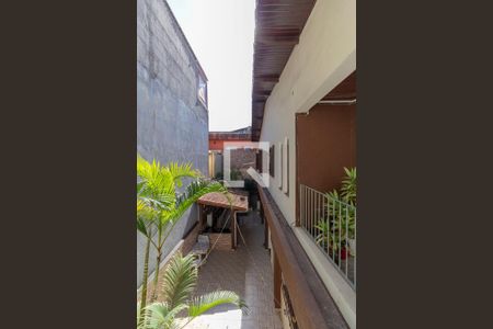 Casa à venda com 800m², 3 quartos e 4 vagas Casa à venda com 800m², 3 quartos e 4 vagasVista