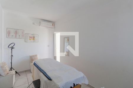 Casa à venda com 800m², 3 quartos e 4 vagas Casa à venda com 800m², 3 quartos e 4 vagasÁrea externa - Salão