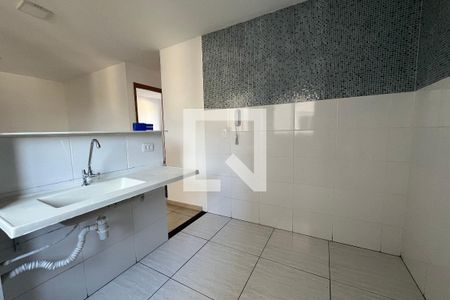 Apartamento para alugar com 44m², 2 quartos e 1 vaga Apartamento para alugar com 44m², 2 quartos e 1 vagaCozinha e Área de Serviço